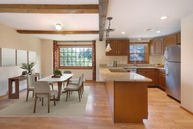 A4 Scotty Hollow Dr unit A 4, North Chelmsford, MA 01863 - photo 3