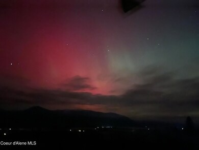 Northern lights across the valley.