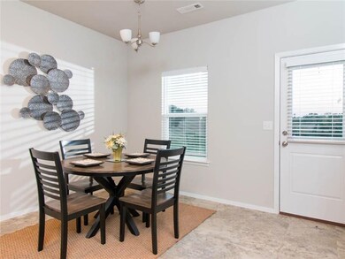 2358 S Ouachita Dr, Fayetteville, AR 72701 - photo 5