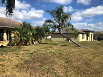 851 Rue Labeau Cir, Fort Myers, FL 33913 - photo 2