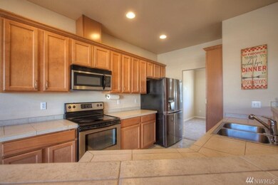 509 Balmer St SW, Orting, WA 98360 - photo 5