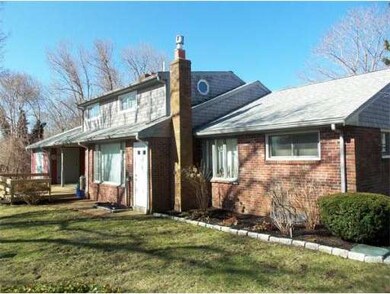 7 Linden Ln, Plymouth, MA 02360 - photo 2