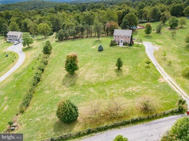 303 Hershel Ln, Hedgesville, WV 25427 - photo 7