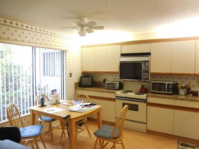 5785 Fairway Park #104 003