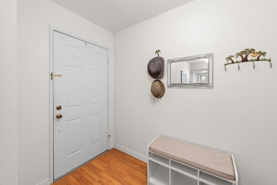 04_35200_Cathedral_Canyon_Drive_Unit_D33