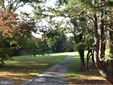 200 Warrenton Dr, Silver Spring, MD 20904 - photo 4