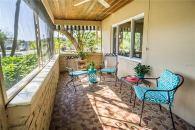 1000 14th St N, Saint Petersburg, FL 33705 - photo 4