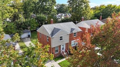 Front left aerial view of home.