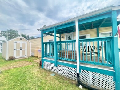 93 Grochmal Ave unit 39, Springfield, MA 01151 - photo 3