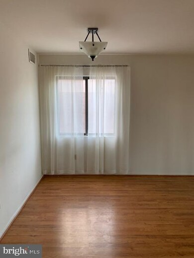 2903 Fallstaff Rd unit 601, Baltimore, MD 21209 - photo 5