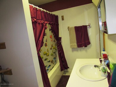 1409 Cornell St, Scranton, PA 18504 - photo 6