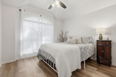 6509 Maple Dr, the Colony, TX 75056 - photo 7