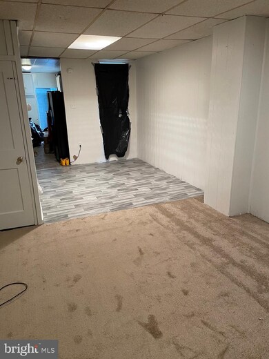 1032A Buttonwood St, Reading, PA 19604 - photo 2