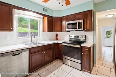 58 Foxwood Run, Middletown, NJ 07748 - photo 6