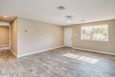 15th Ave Phoenix AZ 85029