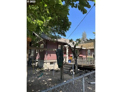 1504 E 9th St, the Dalles, OR 97058 - photo 4