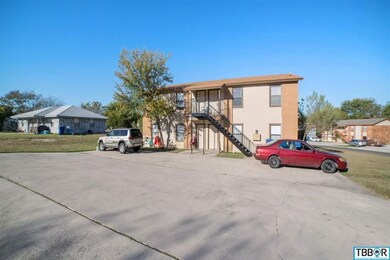 205 A D Dr S, Copperas Cove, TX 76522 - photo 2