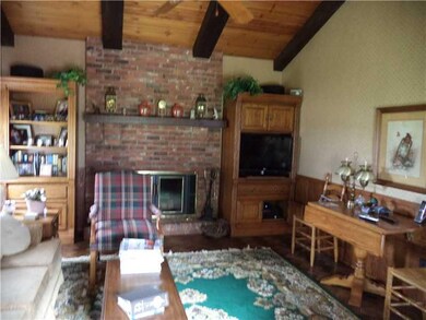 Family Room.