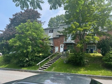 665 Robbins Ave unit 5, Dracut, MA 01826 - photo 5