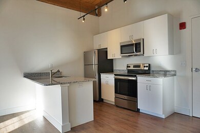 60 E Water St unit 2014, North Andover, MA 01845 - photo 3