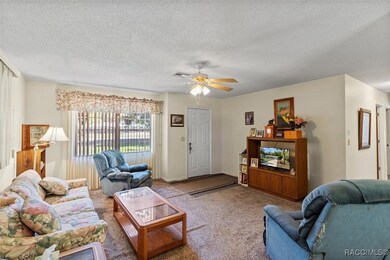 9861 W Pinespring Ct, Crystal River, FL 34428 - photo 2