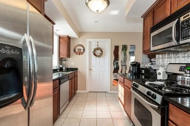 10 Ricciuti Dr unit 2, Quincy, MA 02169 - photo 4