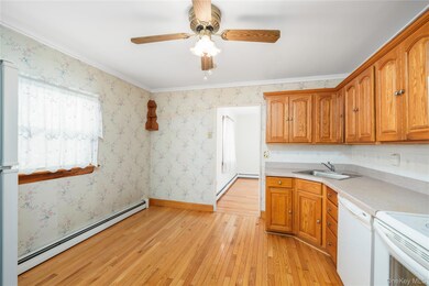 7 Duncan St, Beacon, NY 12508 - photo 6