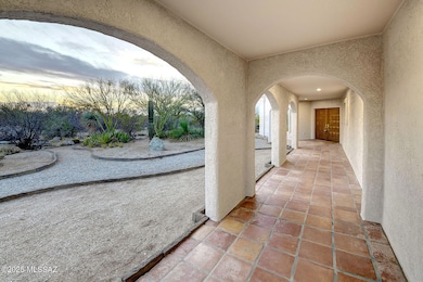 972 N Rancho Del Jefe Loop, Tucson, AZ 85748 - photo 4