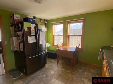1112 S Jefferson St, New Ulm, MN 56073 - photo 3