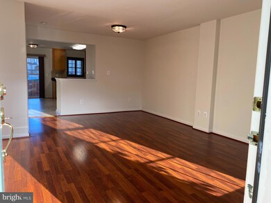 42793 Pilgrim Square, Chantilly, VA 20152 - photo 2