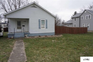 1228 N Ottawa St, Lincoln, IL 62656 - photo 2
