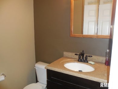 1714 Leclaire St, Davenport, IA 52803 - photo 4