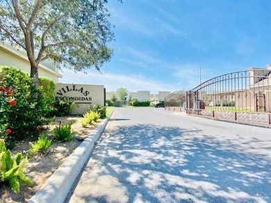 2210 Taxco Ct unit 4, Edinburg, TX 78542 - photo 2