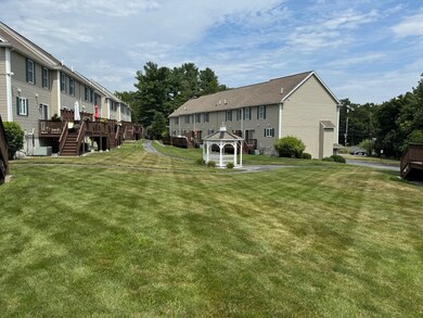 530 Mammoth Rd unit 32, Dracut, MA 01826 - photo 5