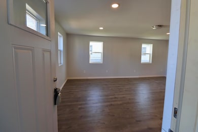 153 W Jefferson St, Westville, IN 46391 - photo 4