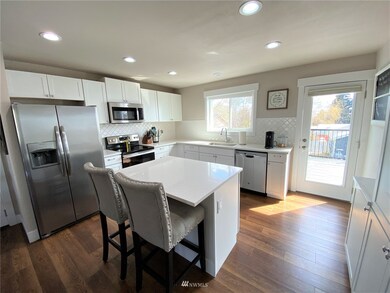 1910 8th St NE, East Wenatchee, WA 98802 - photo 4