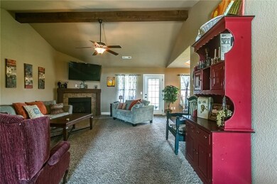 1302 Silver Oak St, Elkins, AR 72727 - photo 4