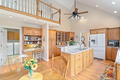 Stunning kitchen! Perfect for meal prep and family