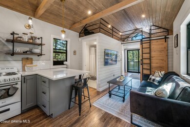 Kitchen and Living