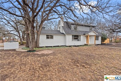 601 Bowden Ave, Copperas Cove, TX 76522 - photo 2