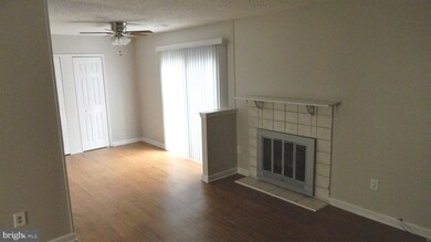 512 Unit B Chestnut St, Glendora, NJ 08029 - photo 3