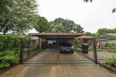 2218 Deerhurst Ln, Houston, TX 77088 - photo 2