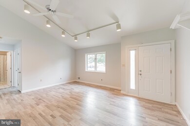 167 Piano Dr, Newark, DE 19713 - photo 2