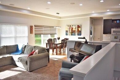 4323 Wedgewood Dr, Cedar Falls, IA 50613 - photo 7