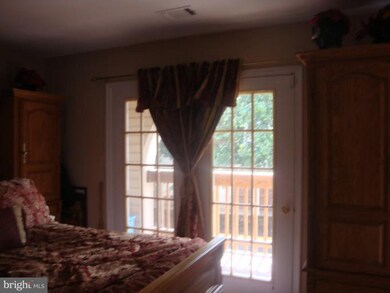 4064 Chetham Way unit 16170, Woodbridge, VA 22192 - photo 5