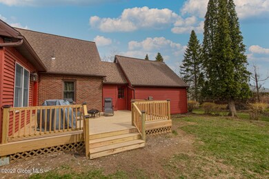 663 Sacandaga Rd-15