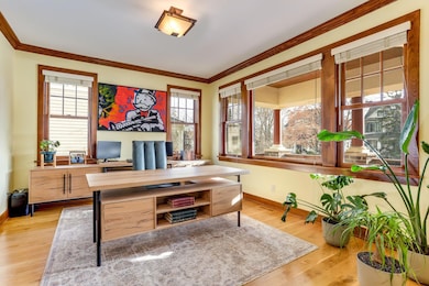 2012 Laurel Ave W, Minneapolis, MN 55405 - photo 5