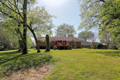 5010 Brookside Dr, Columbia, TN 38401 - photo 3