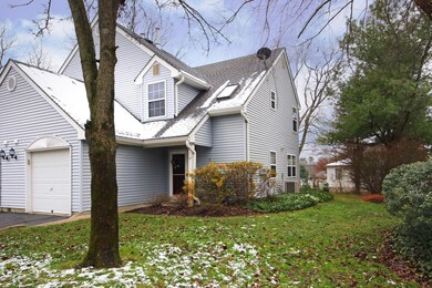 Townhouse PLUS Garage