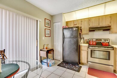4807 Paulie Ct unit 57B, West Palm Beach, FL 33415 - photo 3